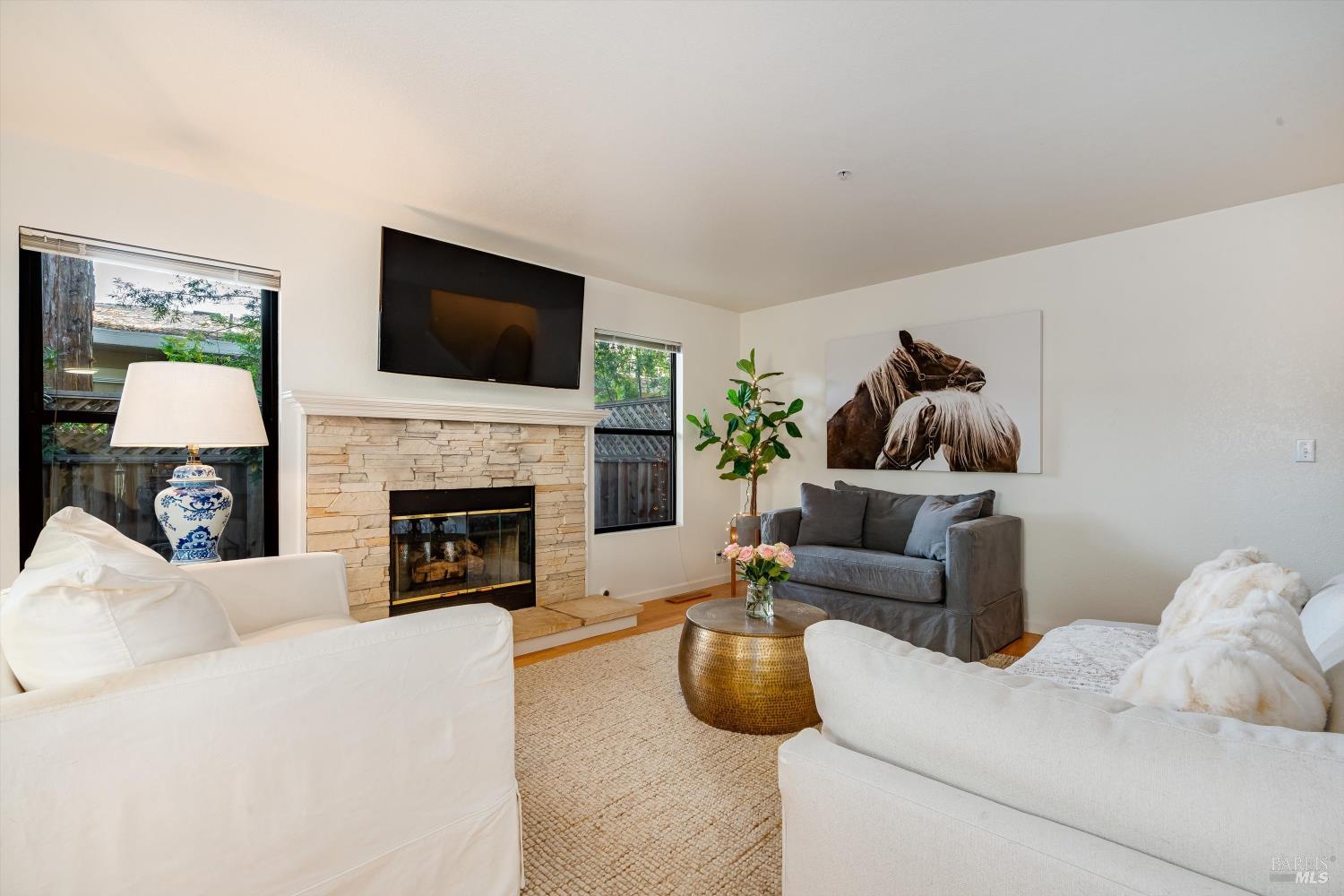 3204 Villa Lane