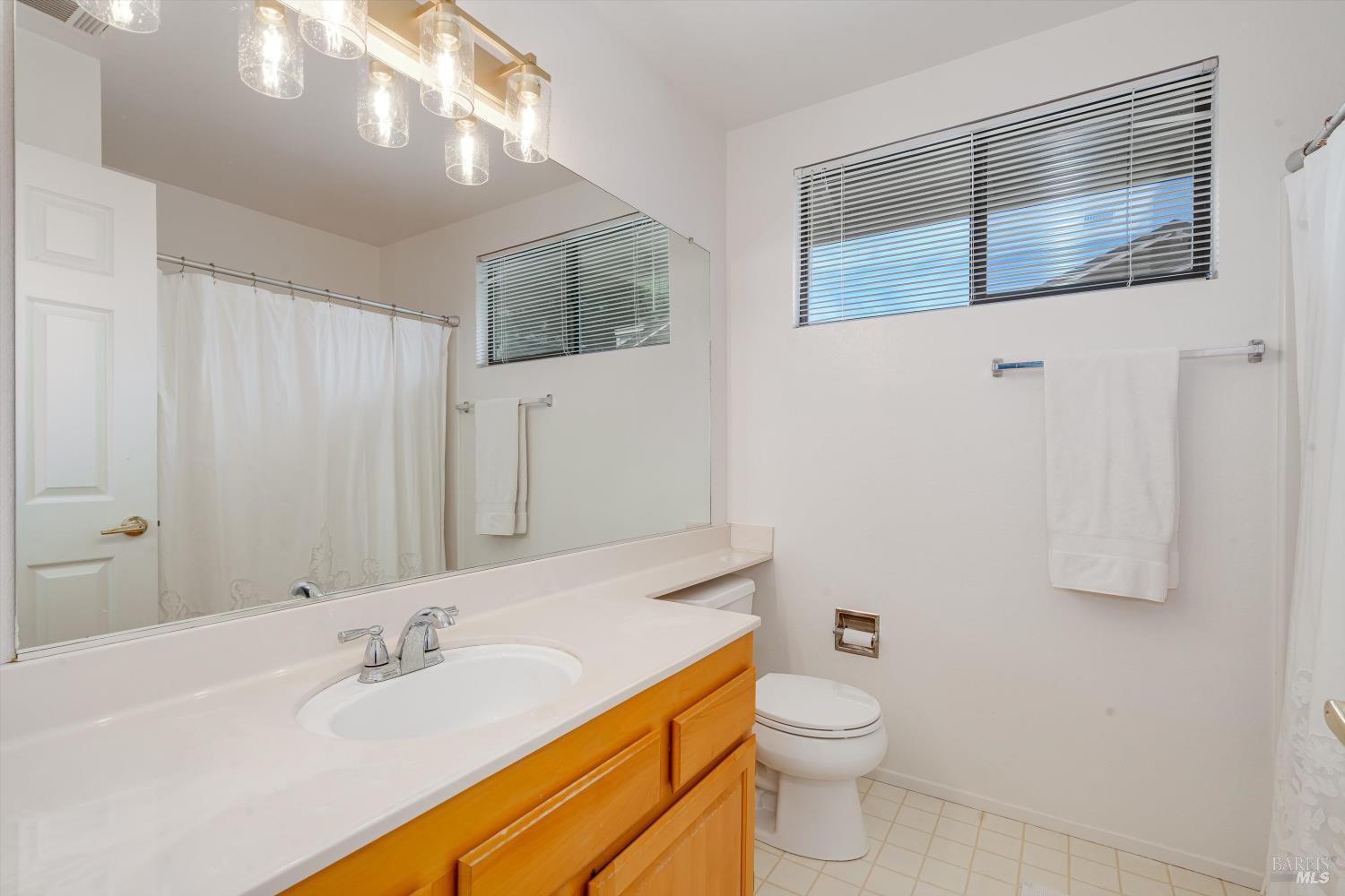 3204 Villa Lane