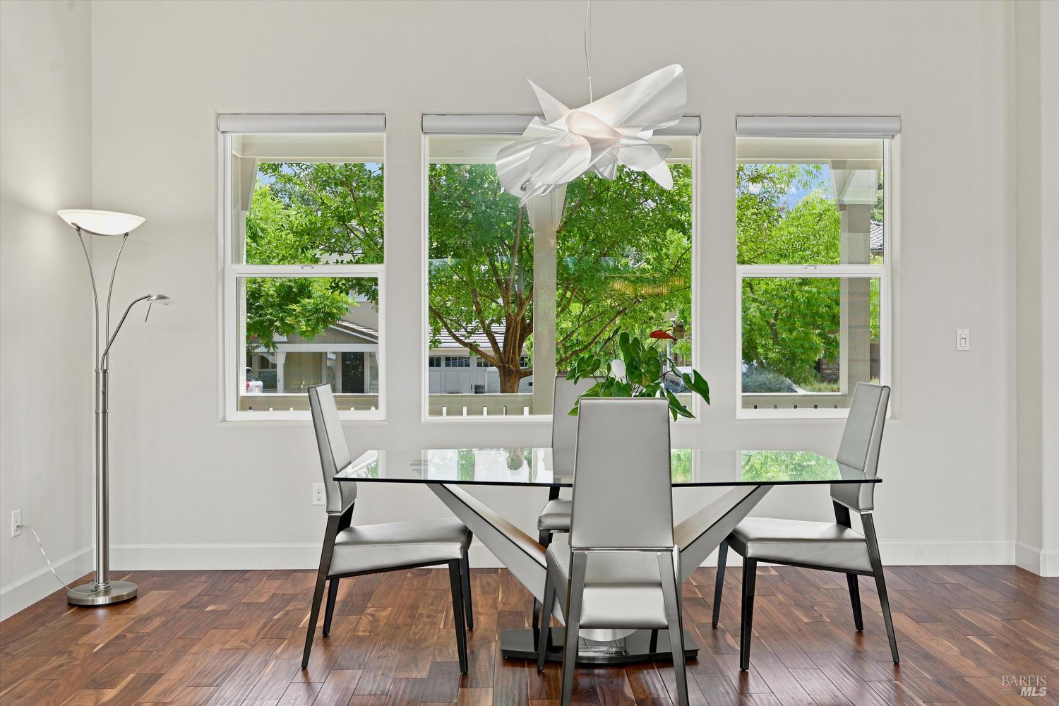 972 Serendipity Way