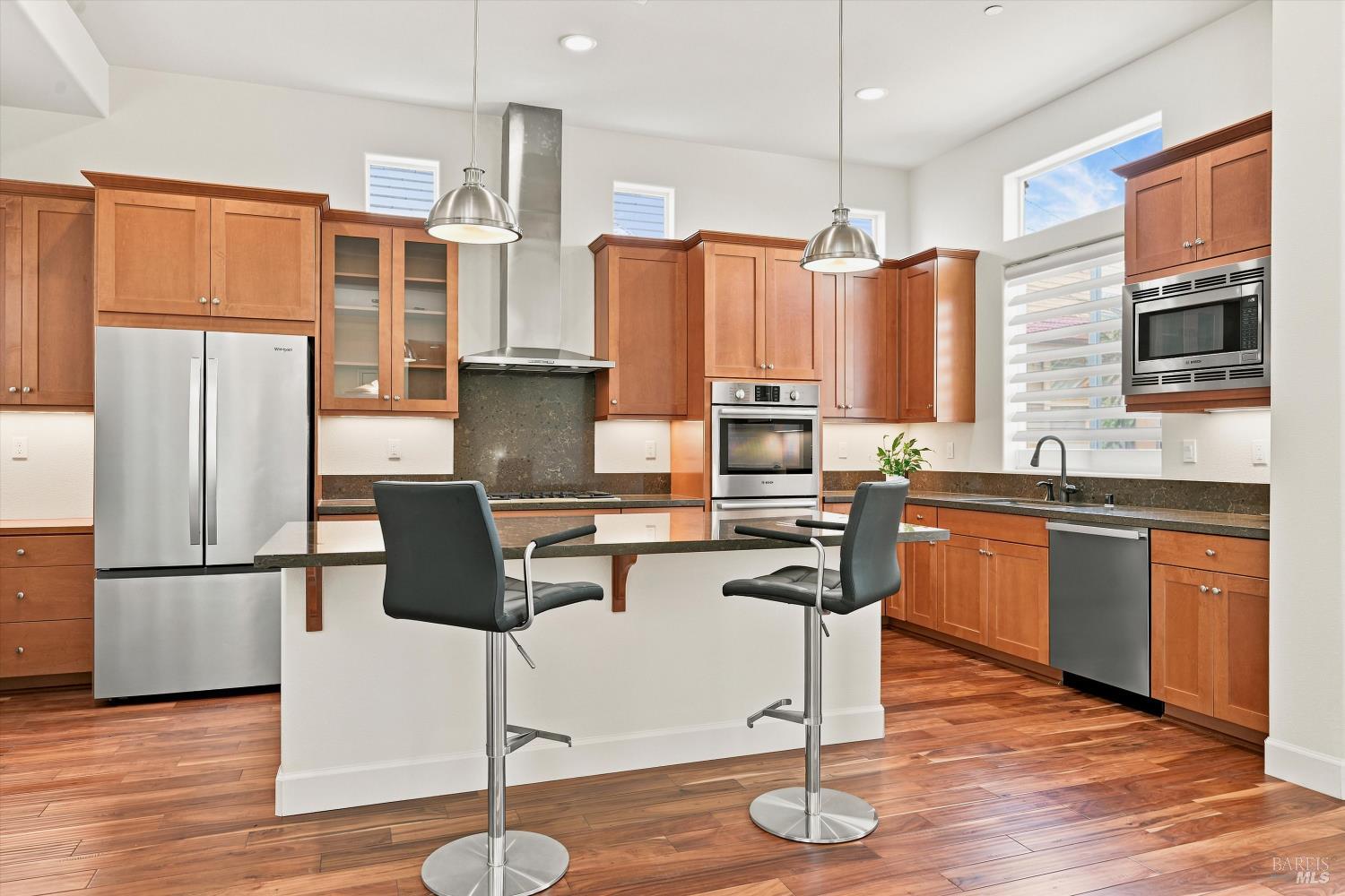 972 Serendipity Way