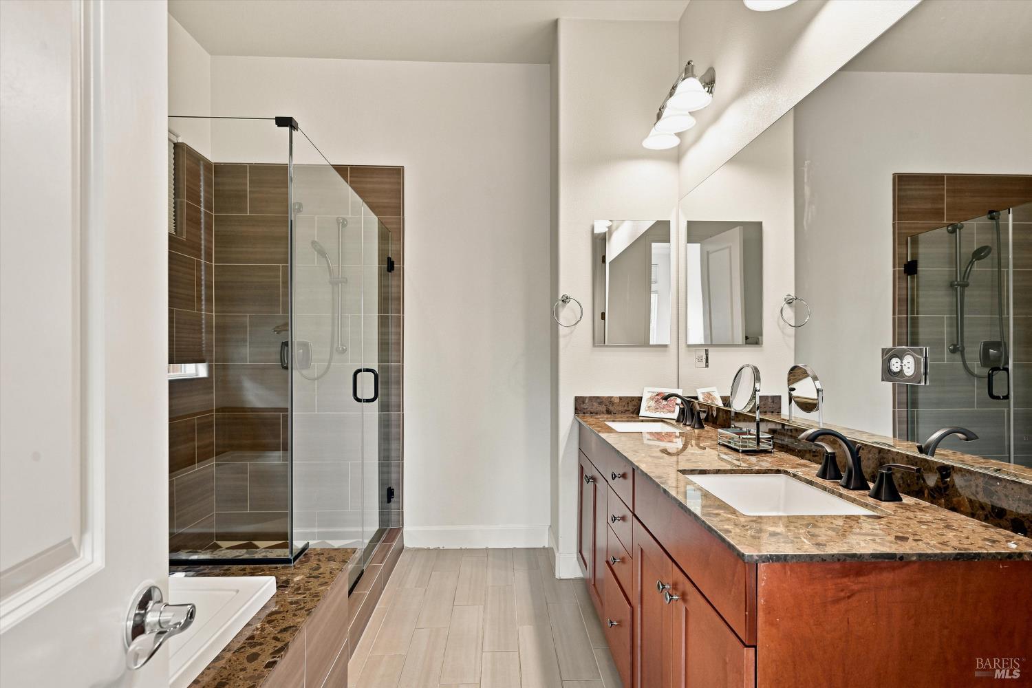 972 Serendipity Way