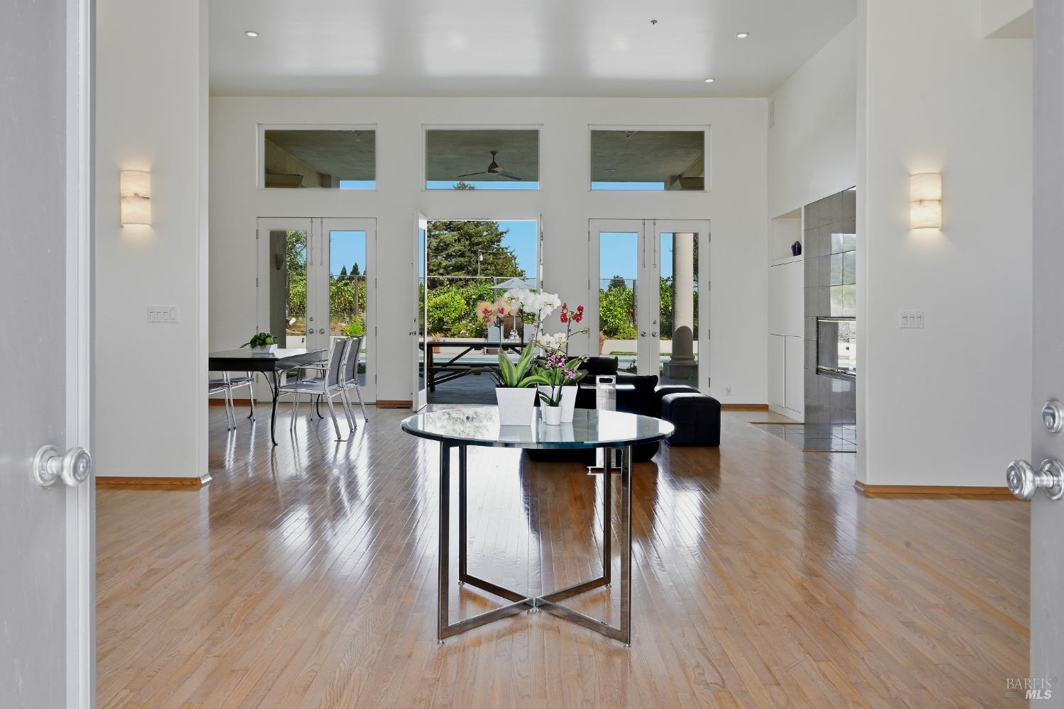 1420 Rosewood Lane