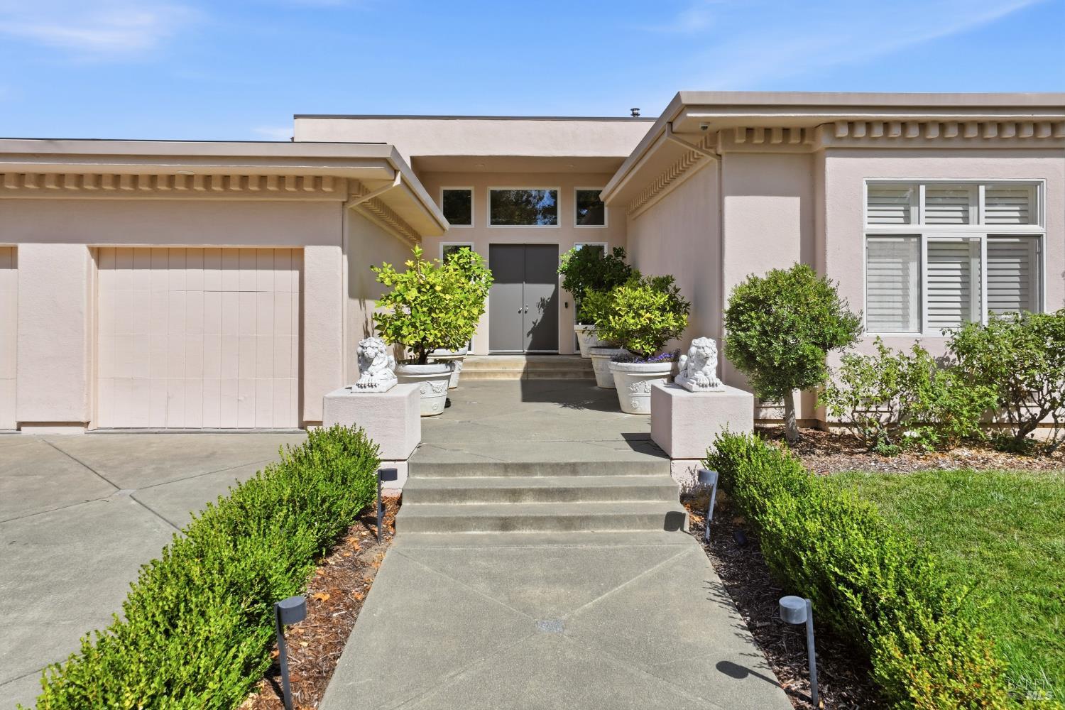 1420 Rosewood Lane