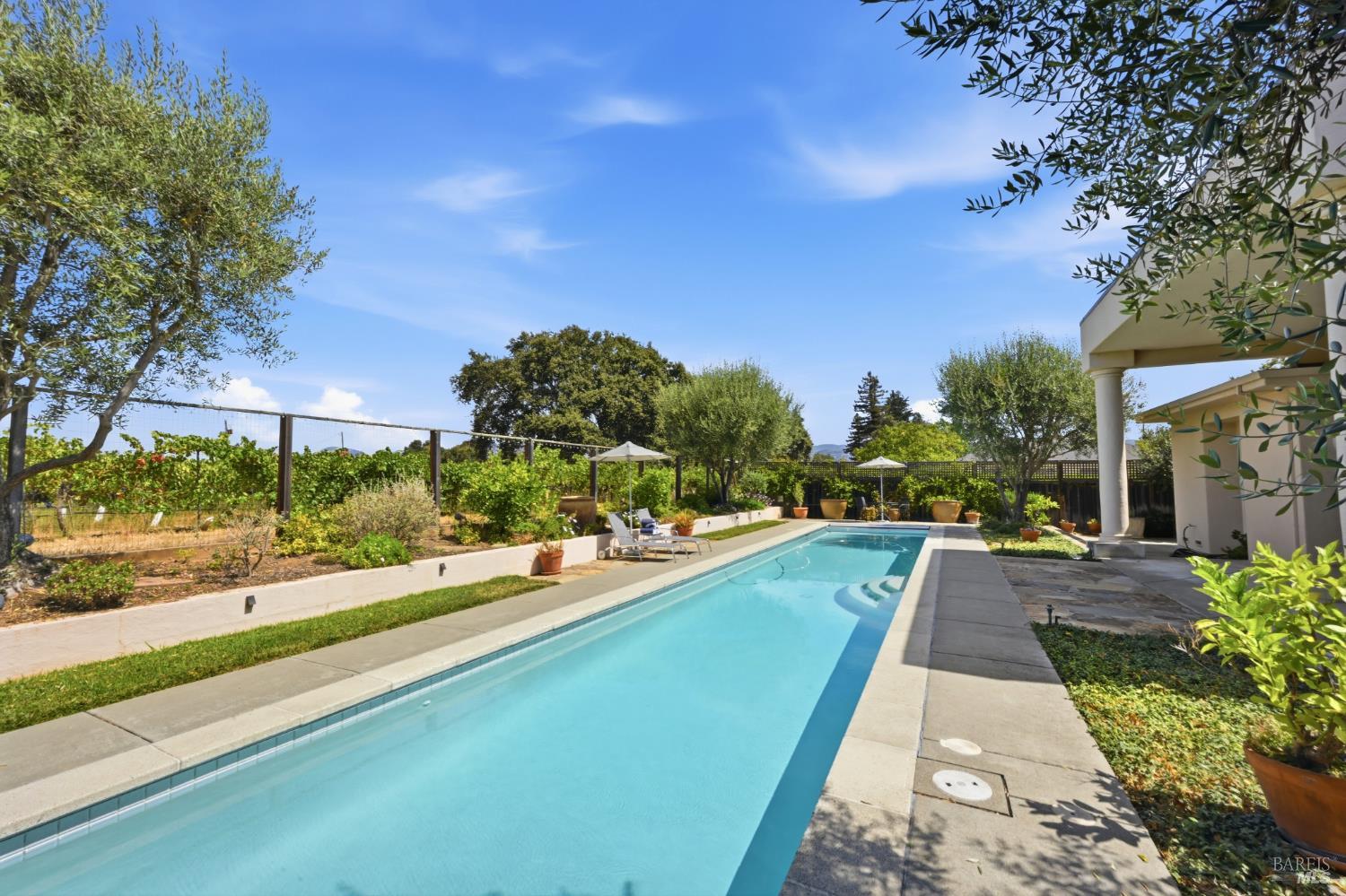 1420 Rosewood Lane