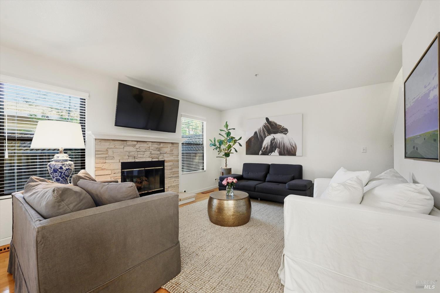 3204 Villa Lane