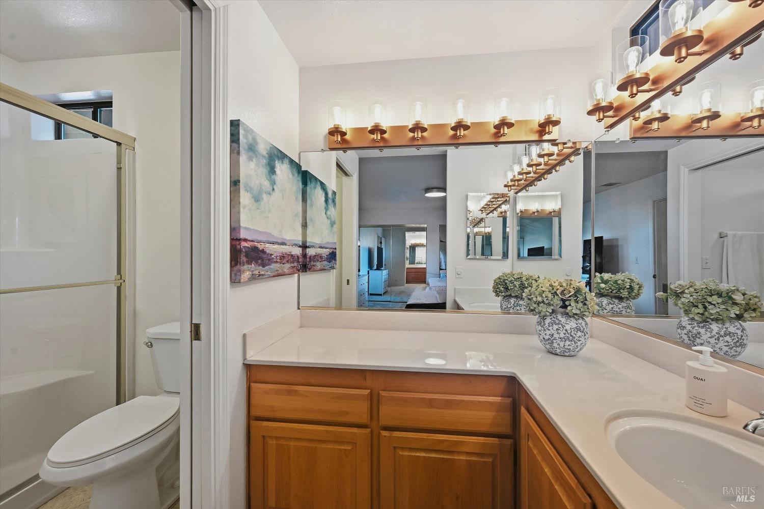 3204 Villa Lane