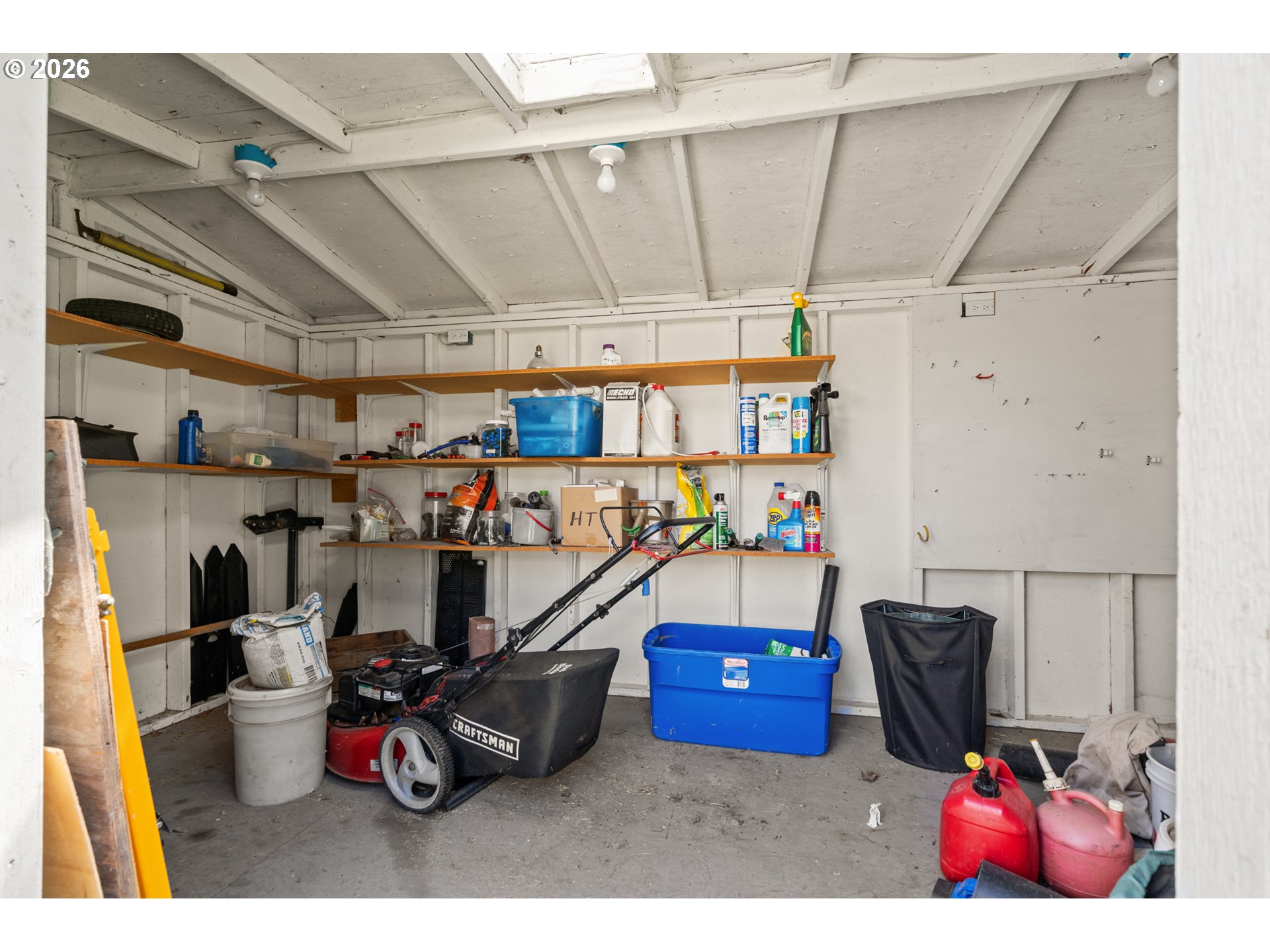 2433 CURLEW ST