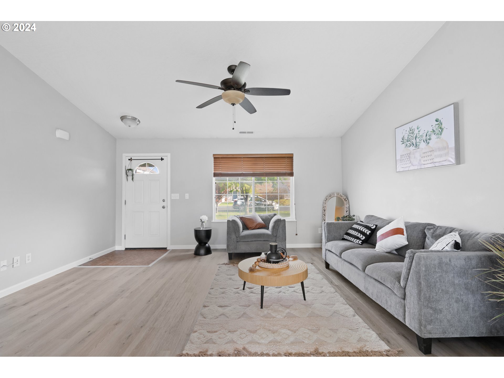 242 GROUSE CT