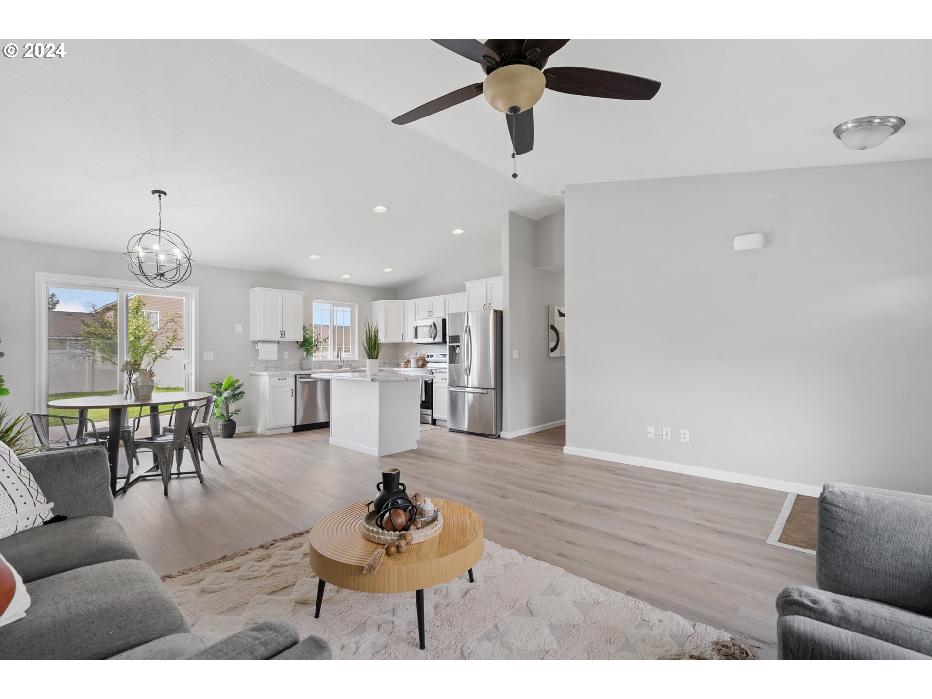 242 GROUSE CT