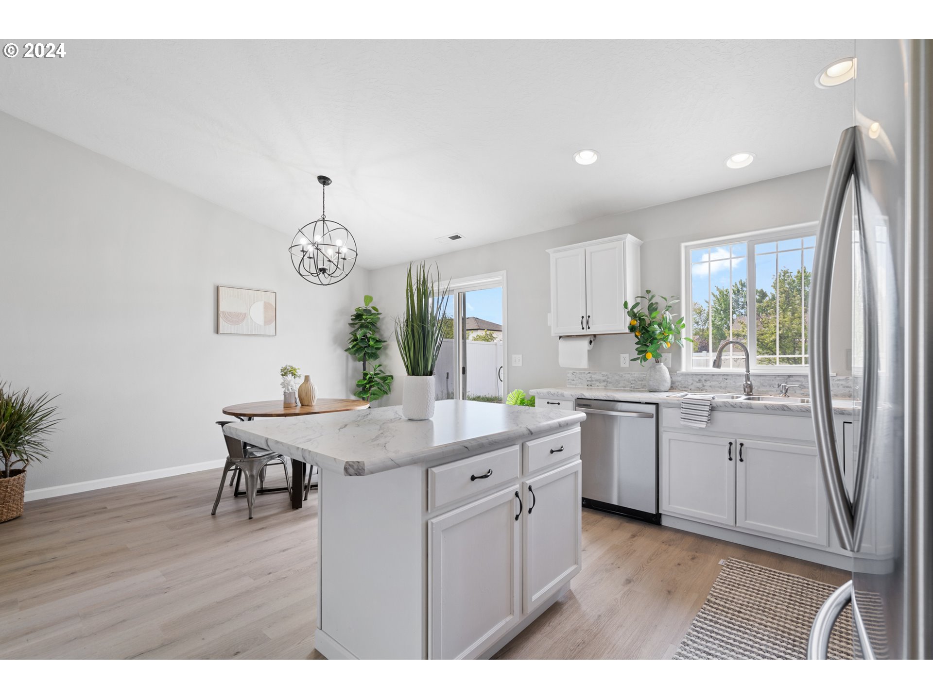 242 GROUSE CT
