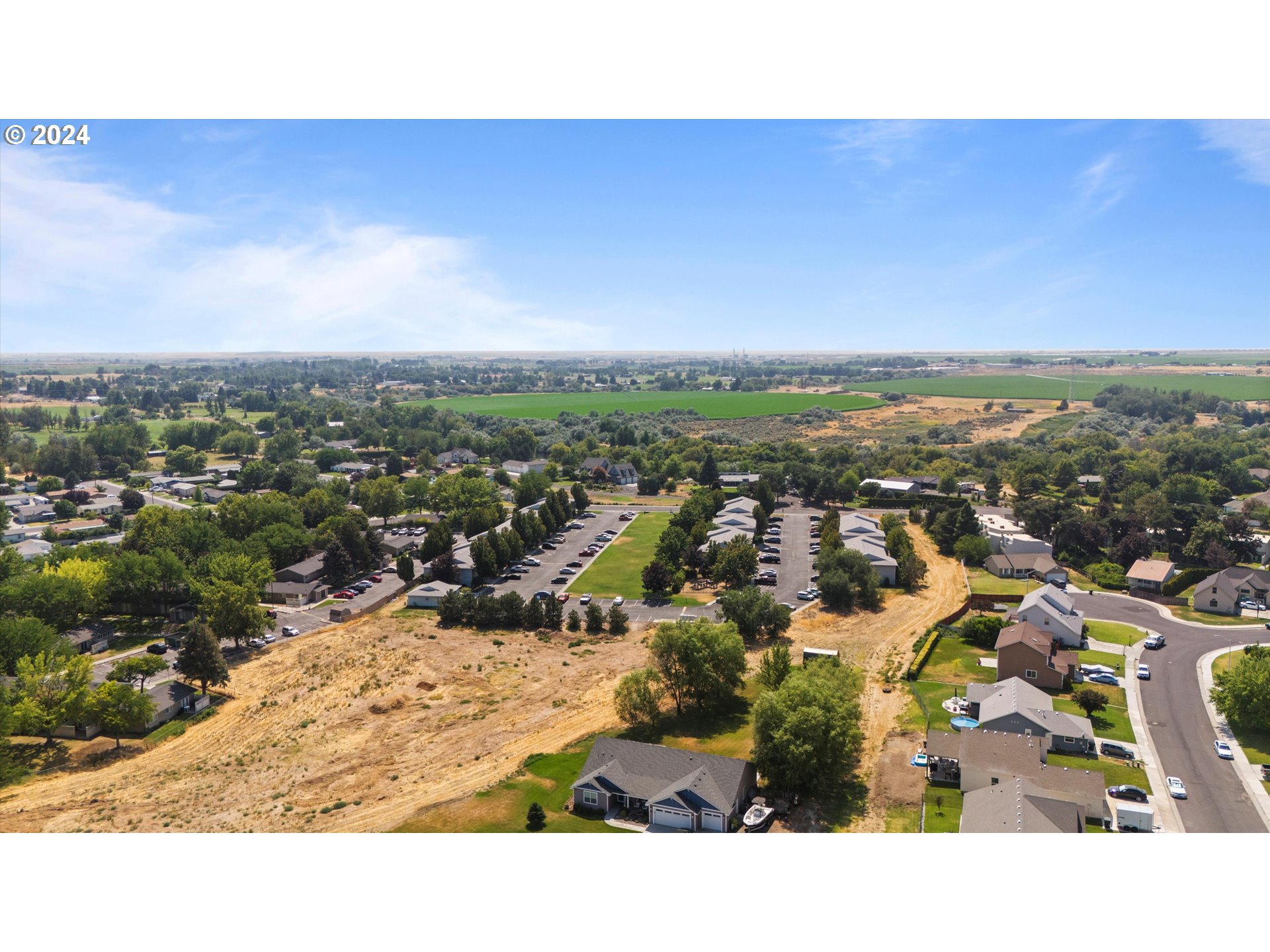 1542 SW AMBER CT