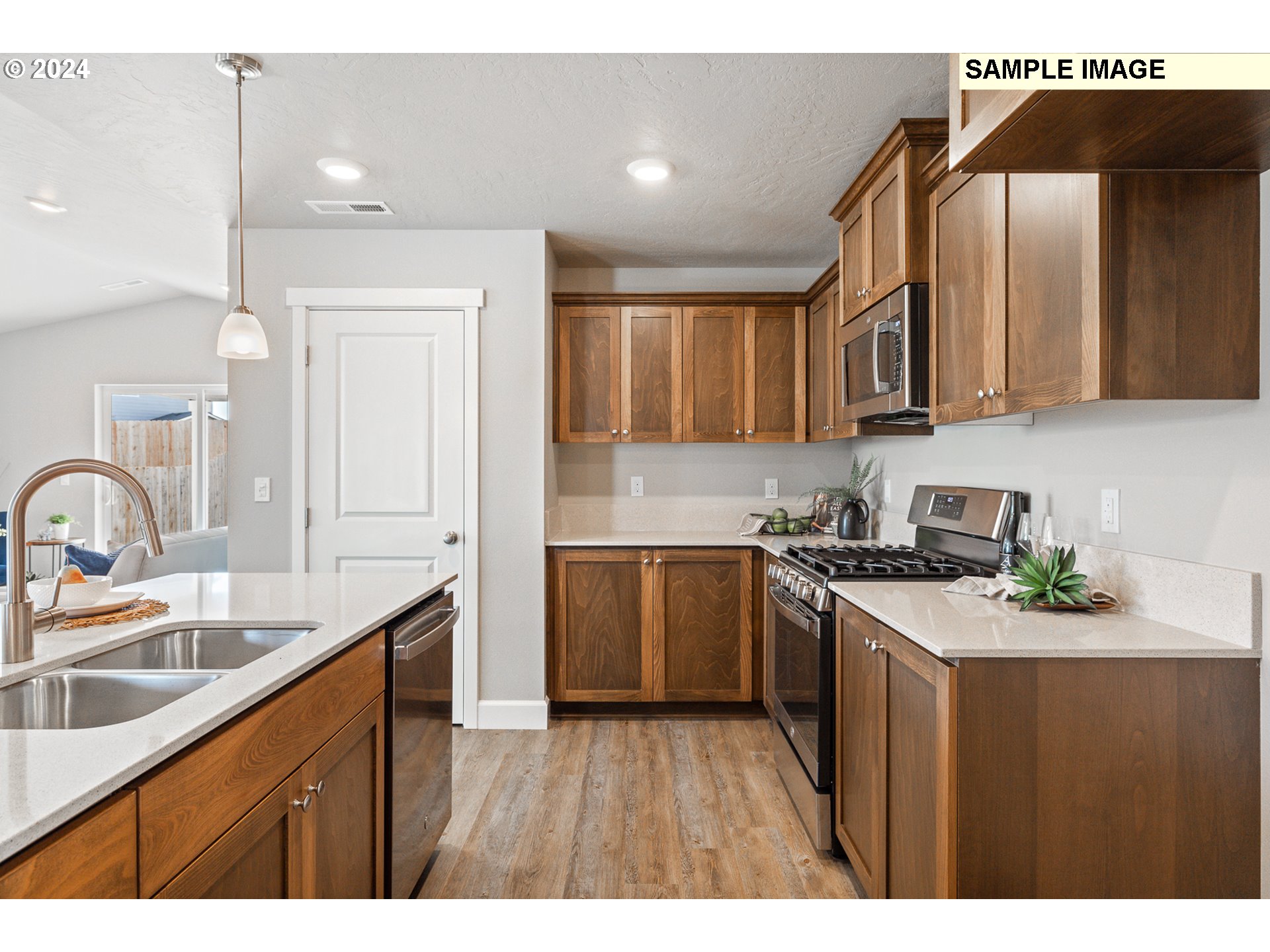 1704 NE 8th Pl.