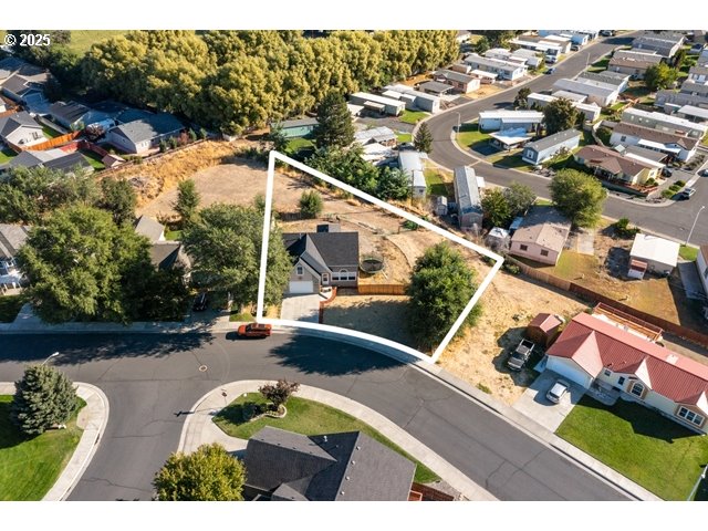1448 SW RIVERHILL DR