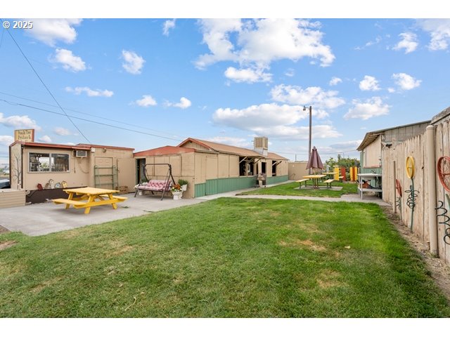 81700 Peach Tree Ln