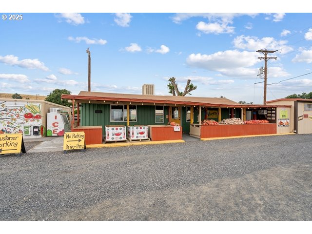81700 Peach Tree Ln