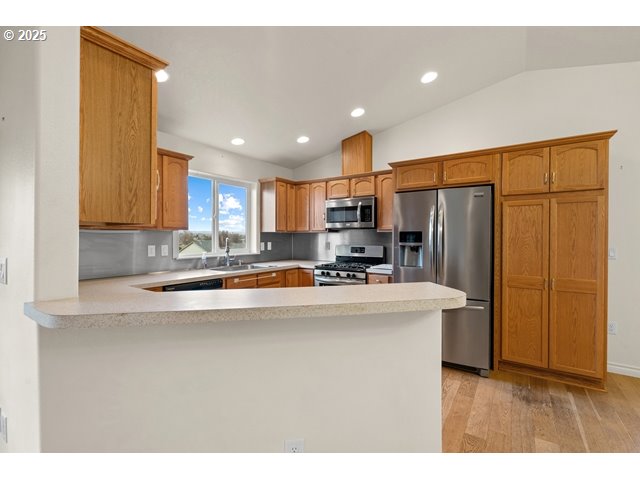 114 SW DESERT SKY DR