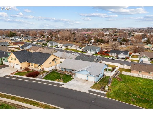 114 SW DESERT SKY DR