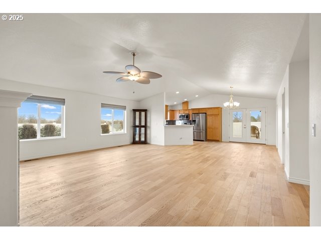 114 SW DESERT SKY DR