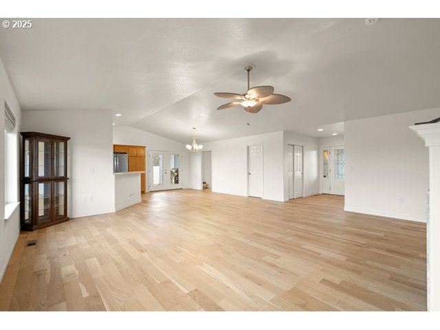 114 SW DESERT SKY DR