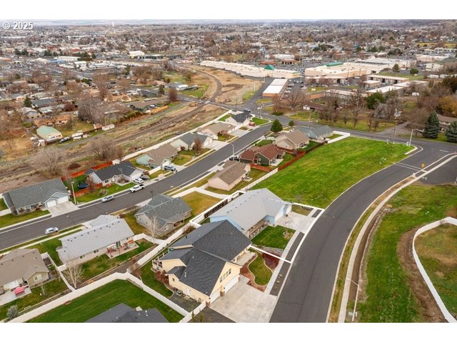 114 SW DESERT SKY DR