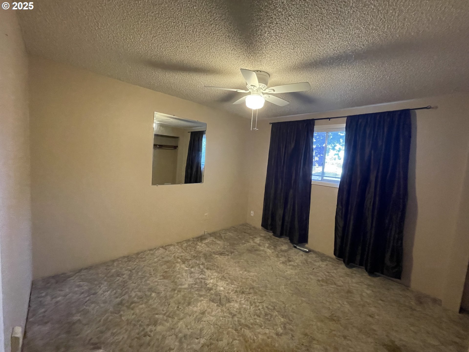 490 NW 3RD ST