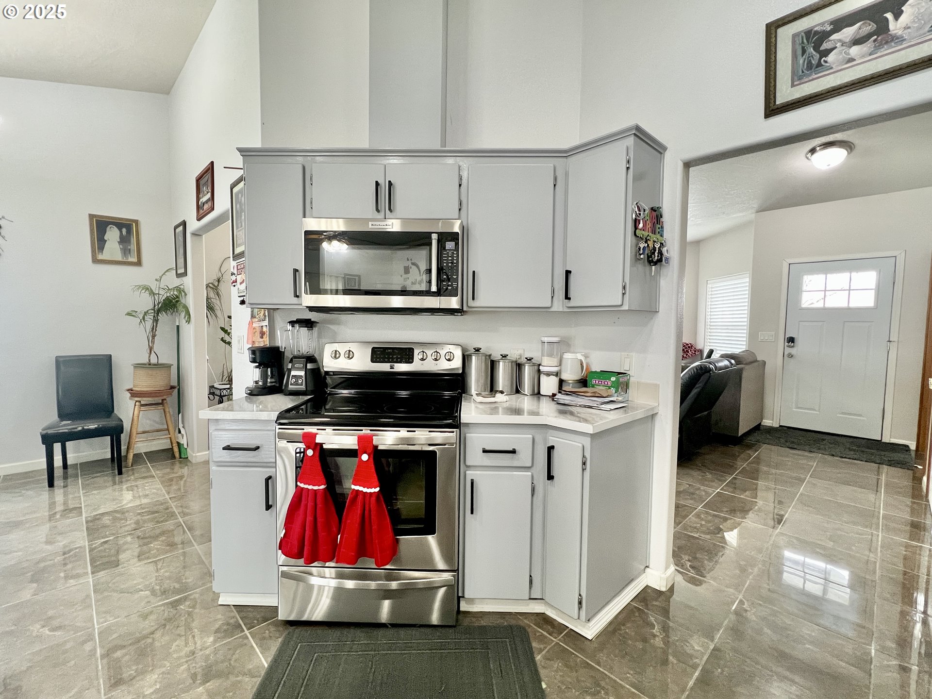 149 NE 11TH PL
