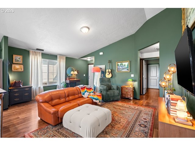 2768 HIGH DESERT LOOP