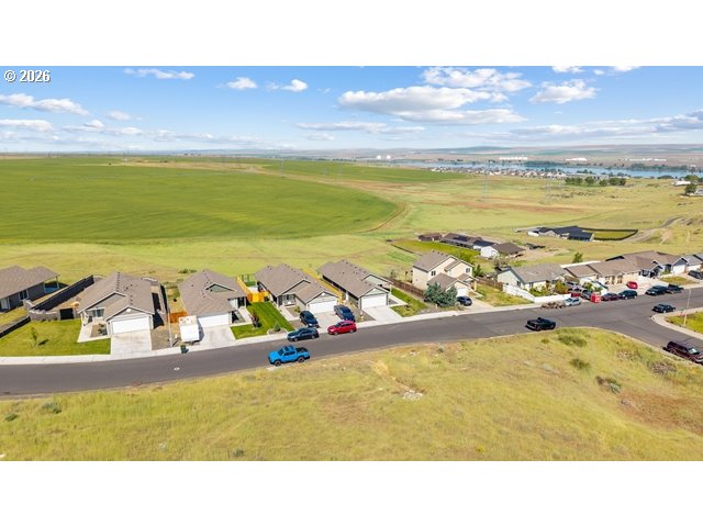 2768 HIGH DESERT LOOP