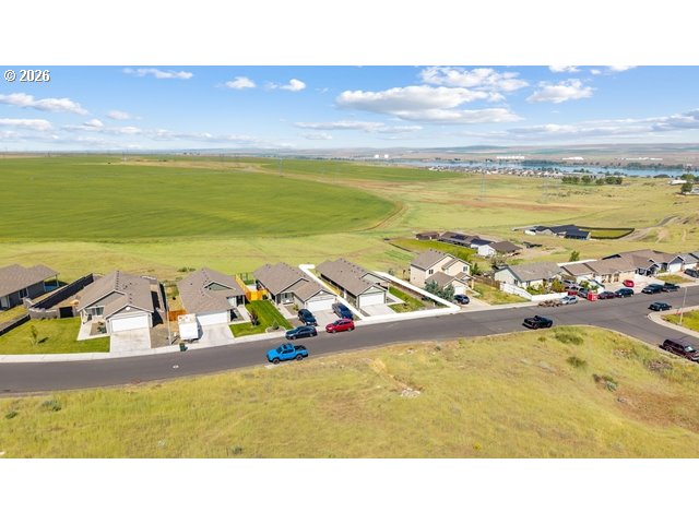 2768 HIGH DESERT LOOP