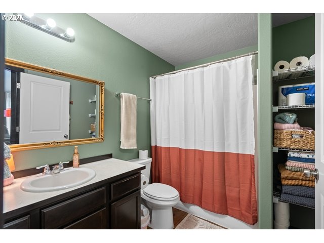 2768 HIGH DESERT LOOP