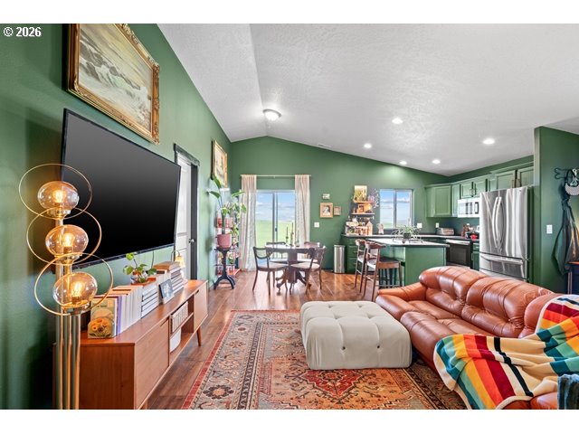 2768 HIGH DESERT LOOP