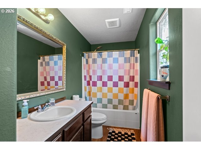 2768 HIGH DESERT LOOP