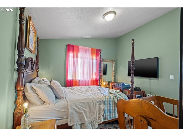 2768 HIGH DESERT LOOP
