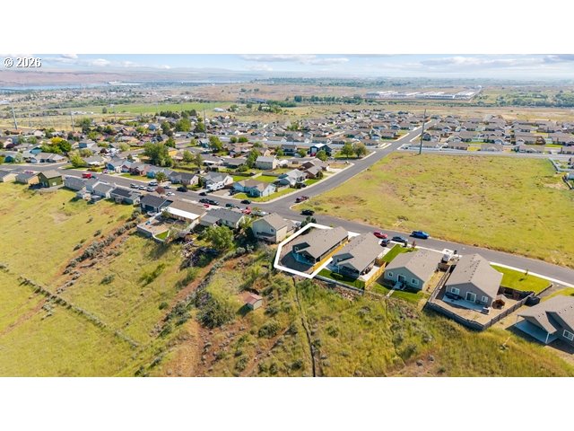 2768 HIGH DESERT LOOP