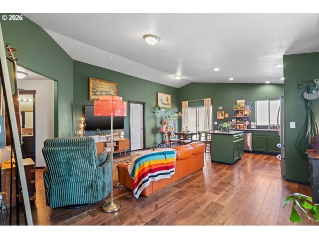 2768 HIGH DESERT LOOP
