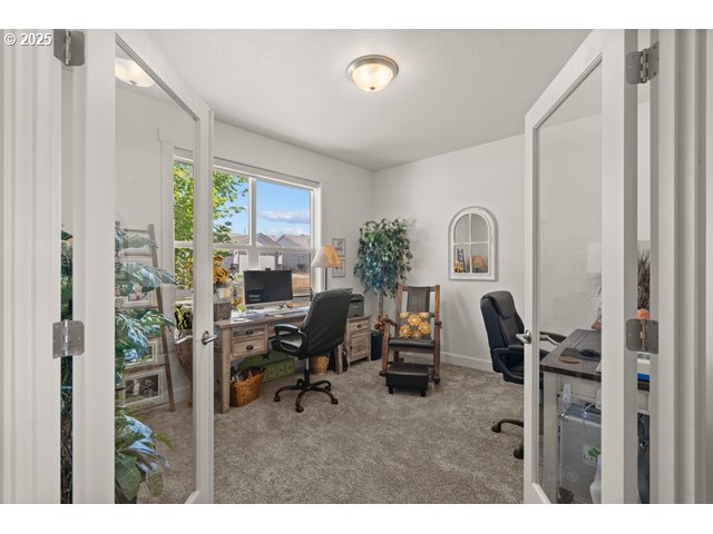 818 E MONTANA AVE