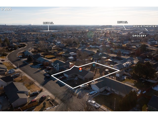 25 NE ALORA DR