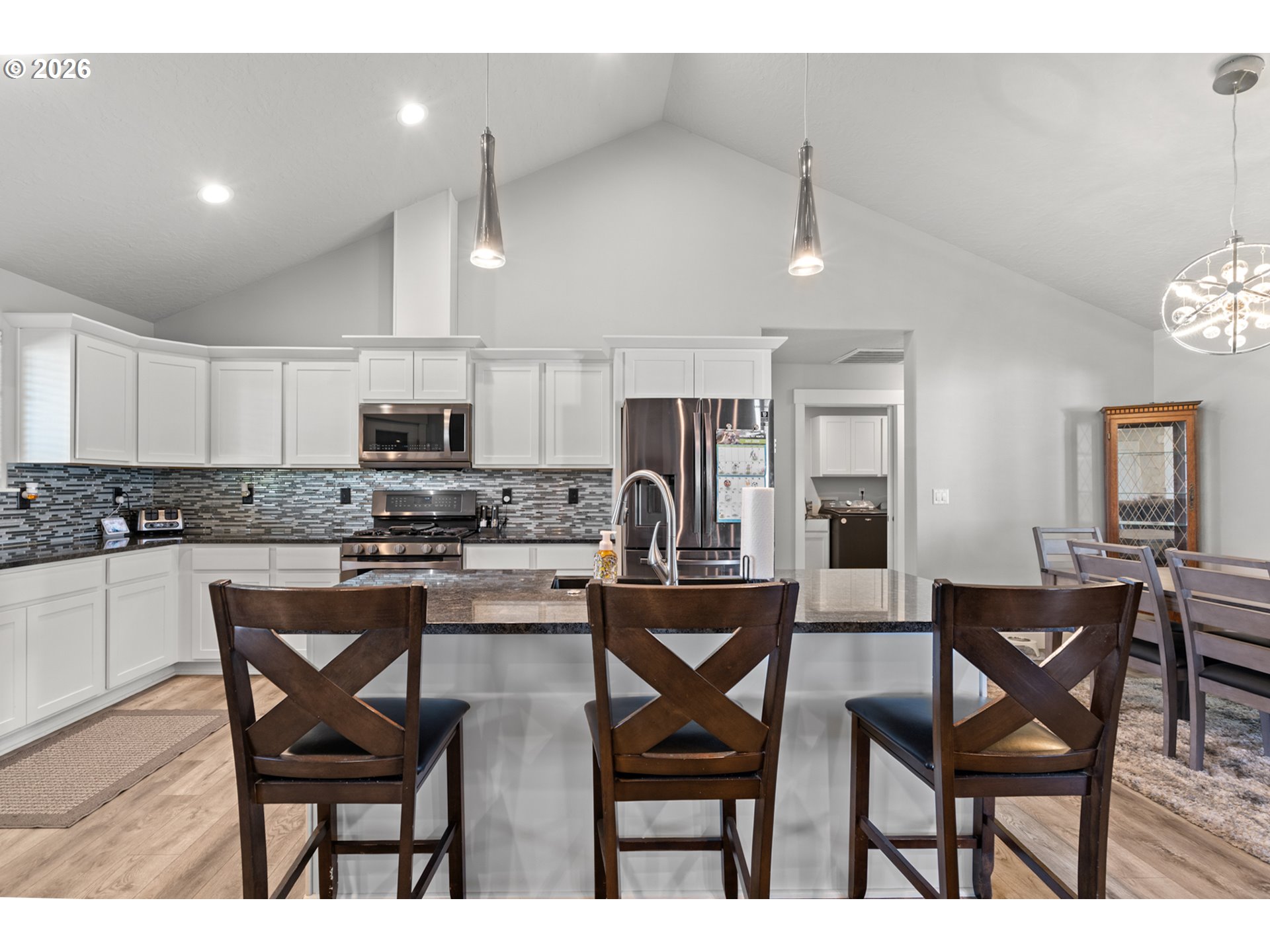 416 SW DESERT SKY DR