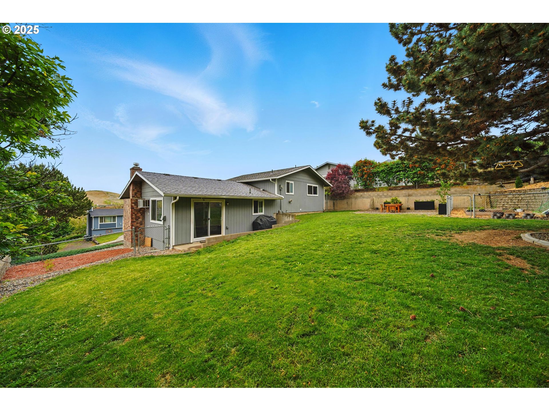 937 SE 2ND ST, Pendleton