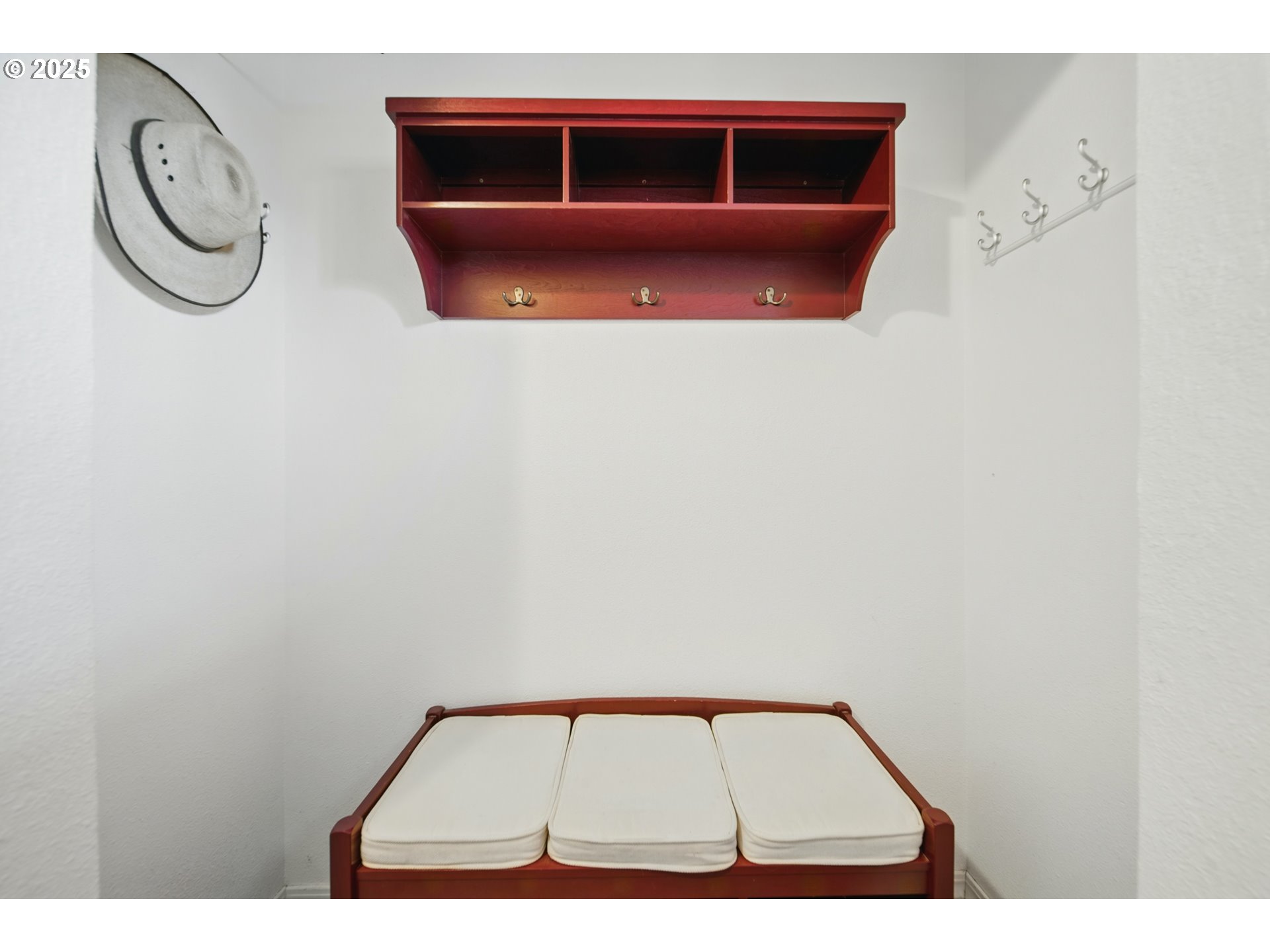 937 SE 2ND ST, Pendleton