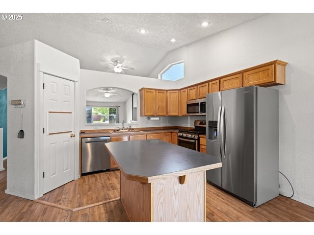 411 BOBWHITE AVE