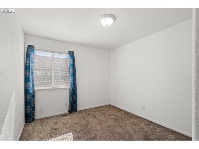 411 BOBWHITE AVE