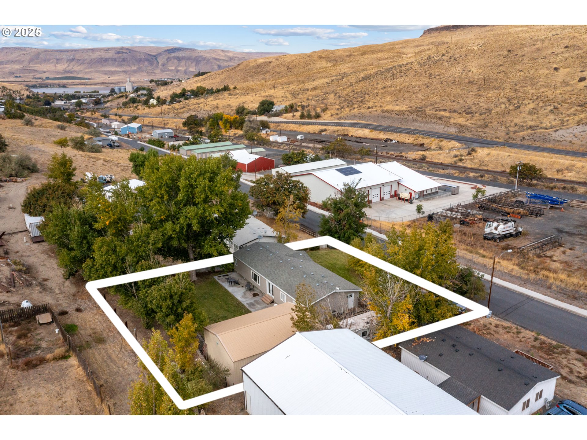 1555 COTTONWOOD ST, Arlington