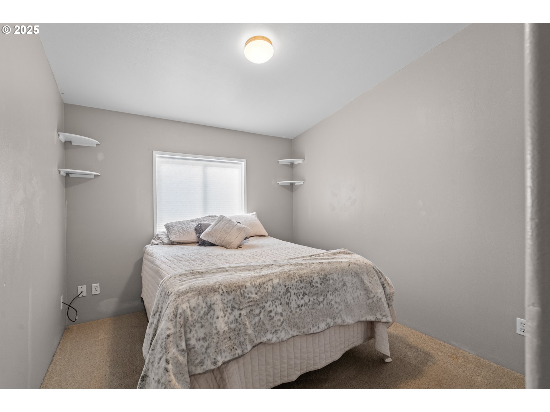 1555 COTTONWOOD ST, Arlington