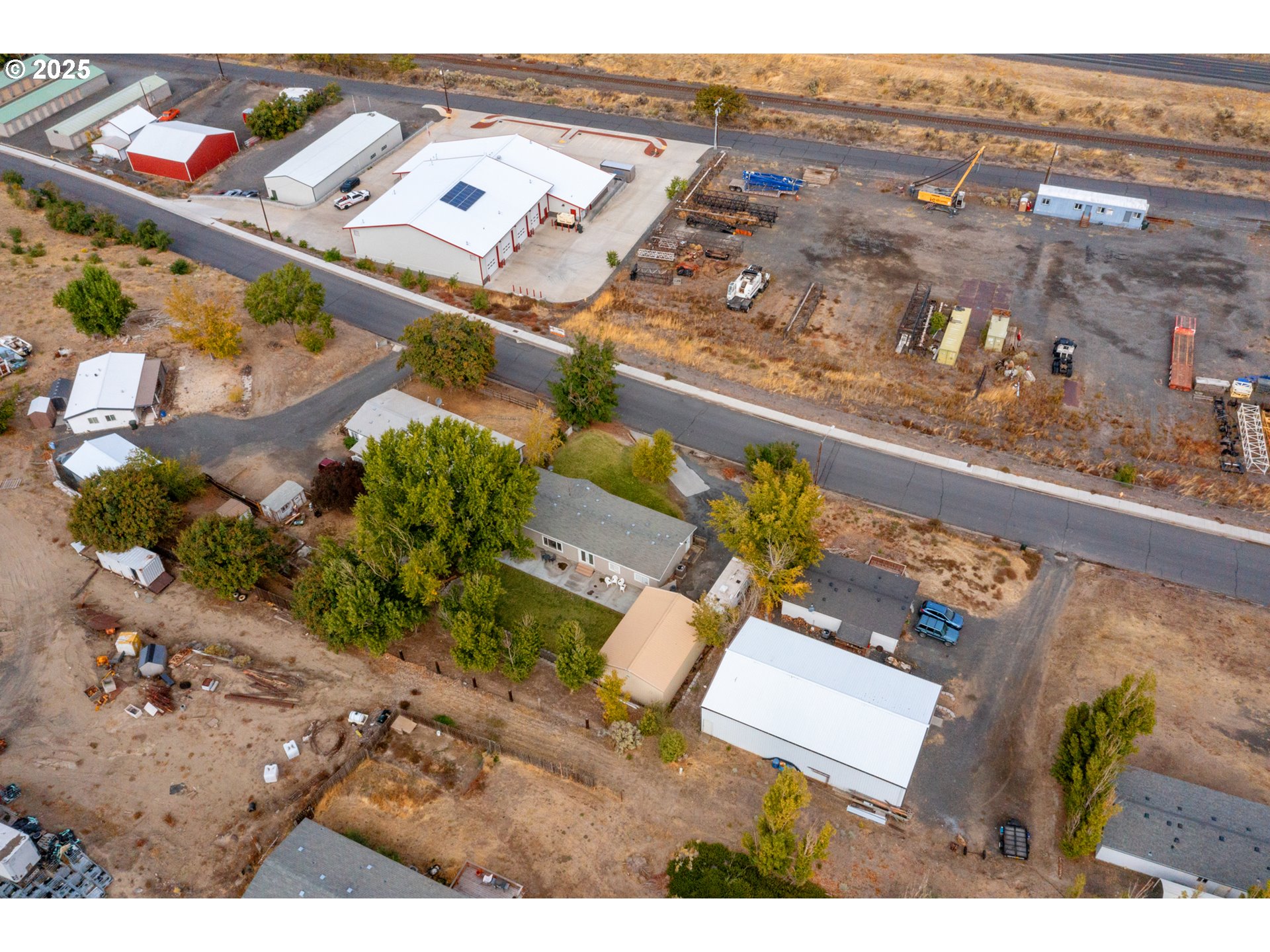 1555 COTTONWOOD ST, Arlington