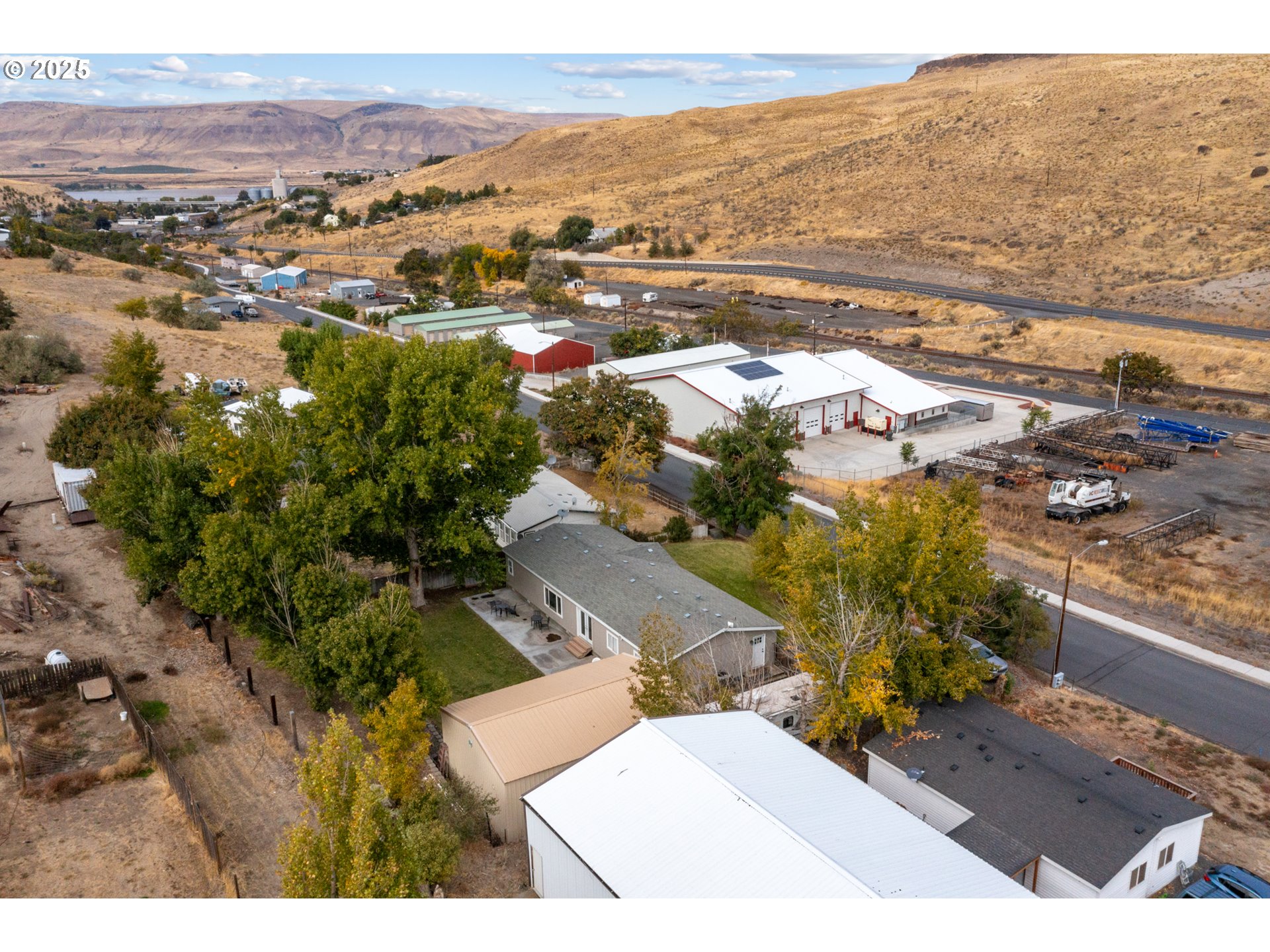 1555 COTTONWOOD ST, Arlington