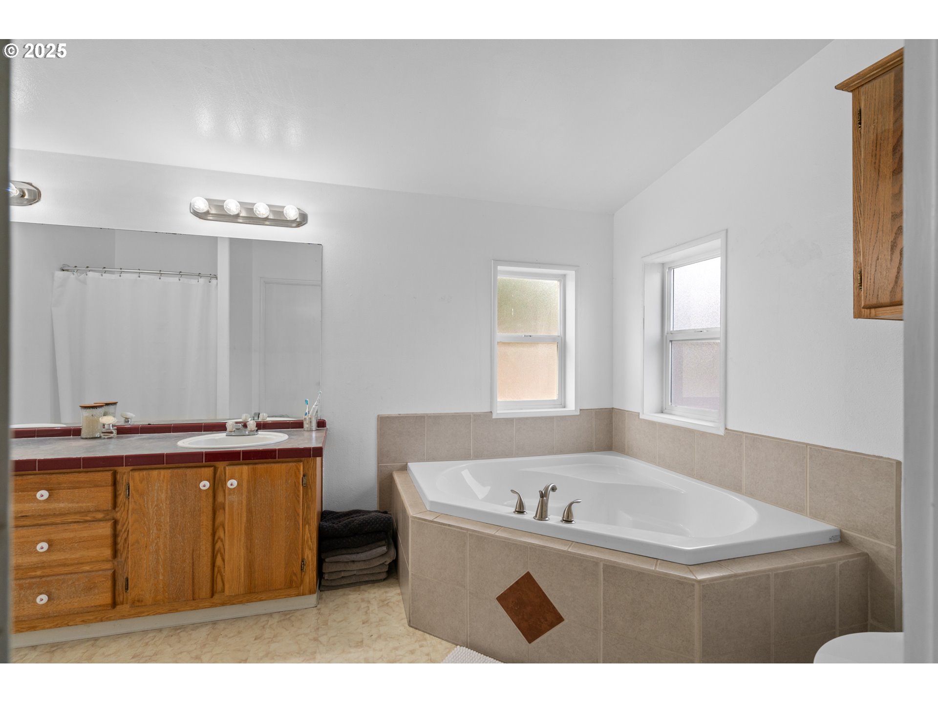 1555 COTTONWOOD ST, Arlington