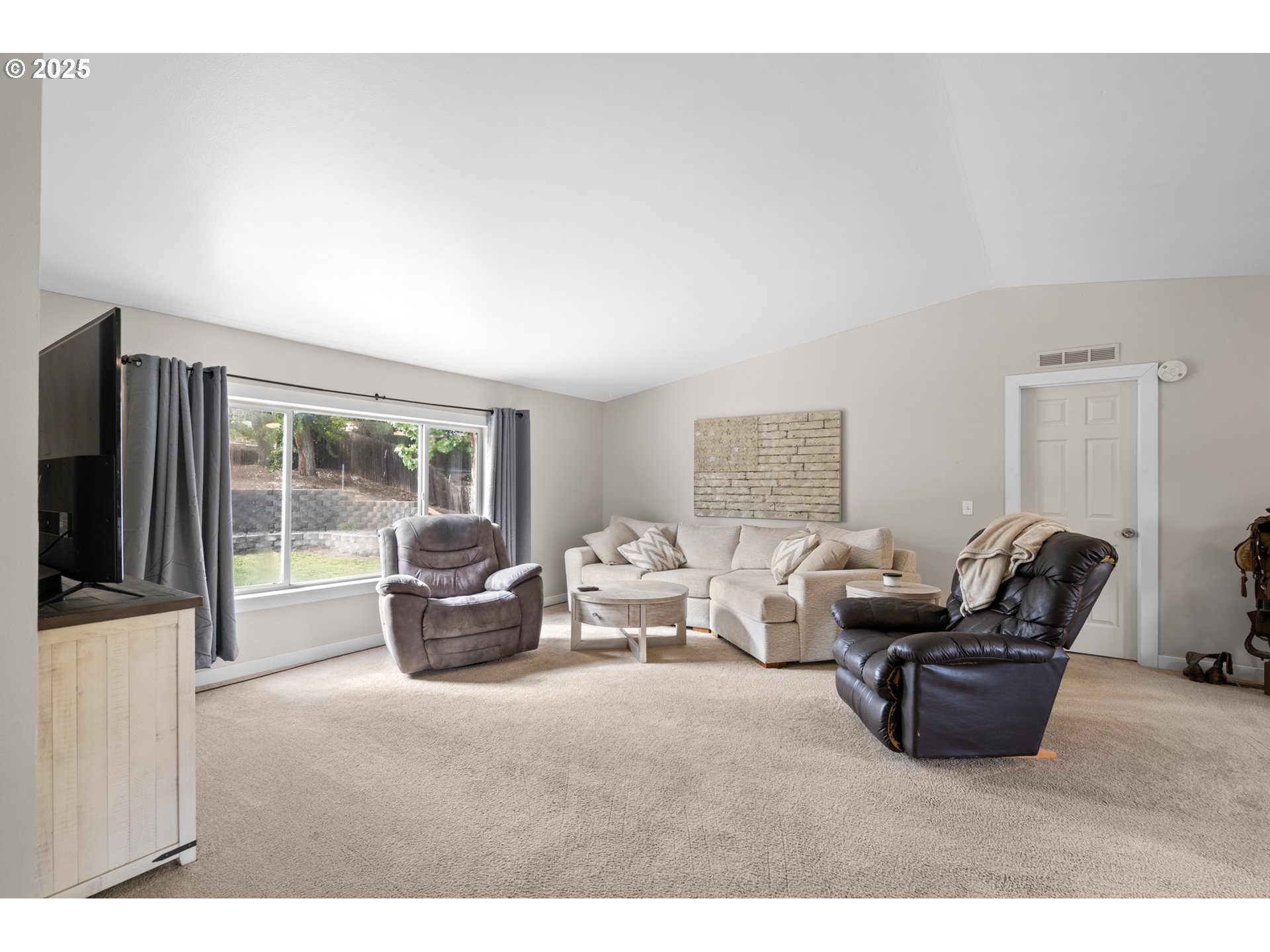 1555 COTTONWOOD ST, Arlington