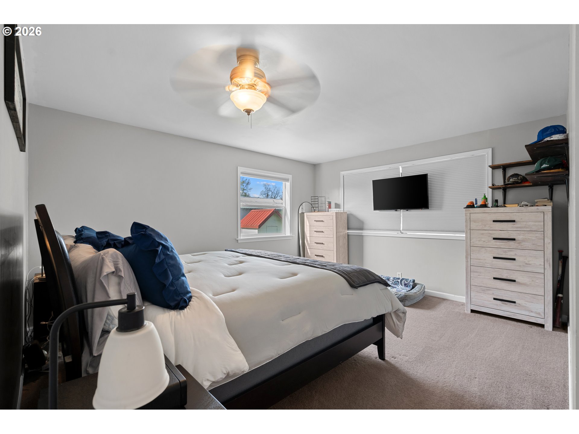 345 W WOOD AVE
