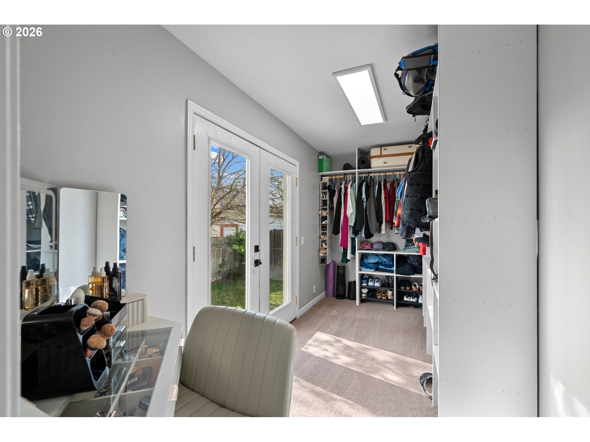 345 W WOOD AVE